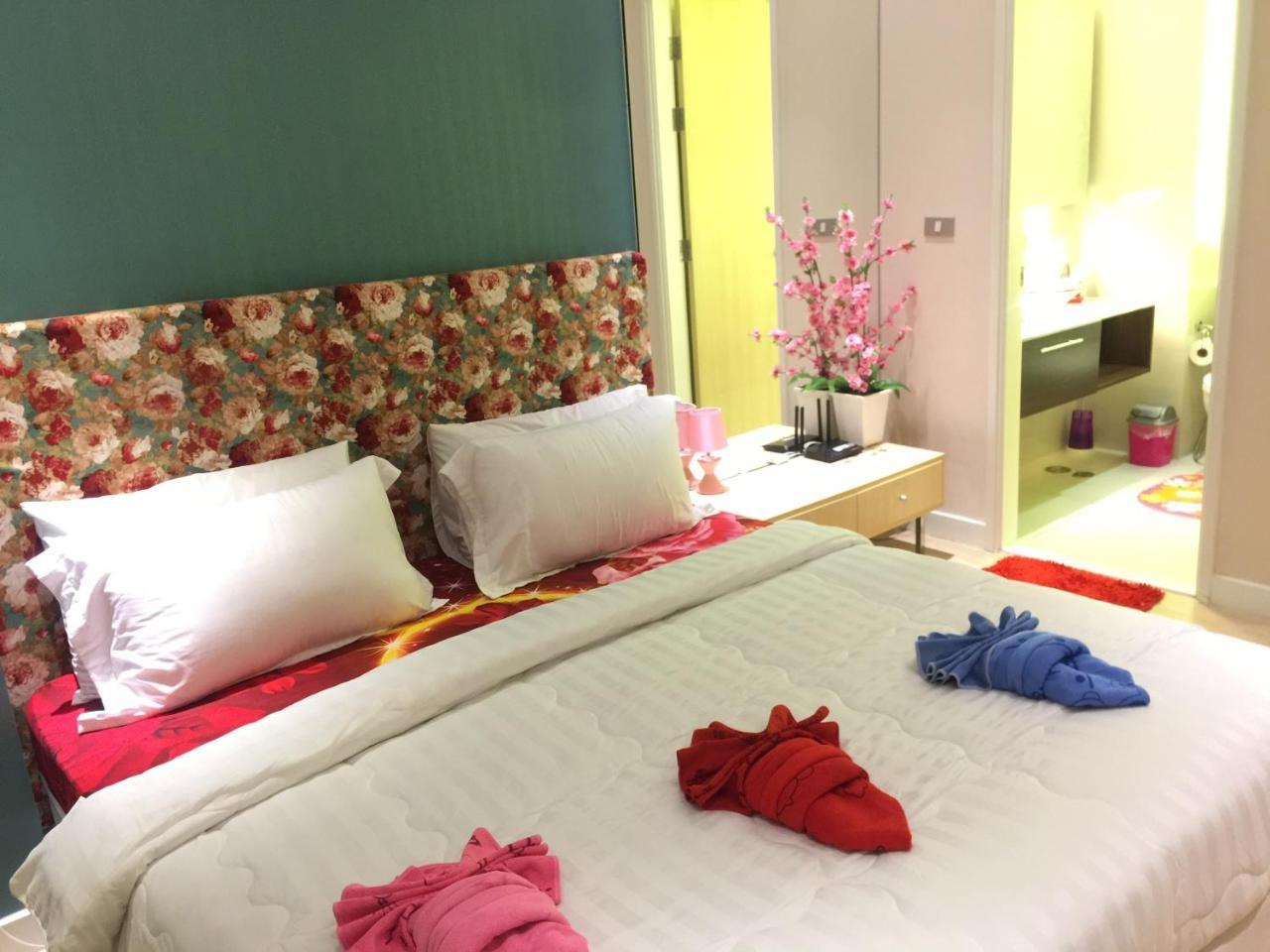 Grand Caribbean Resort Jomtian Pattaya Exteriör bild